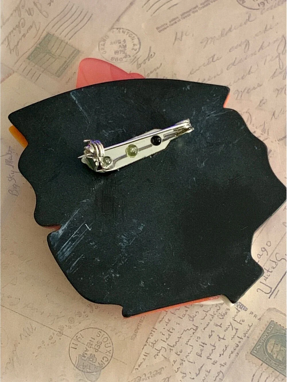 Colorful Funky Face Brooch Pin with Playful Retro Vibes